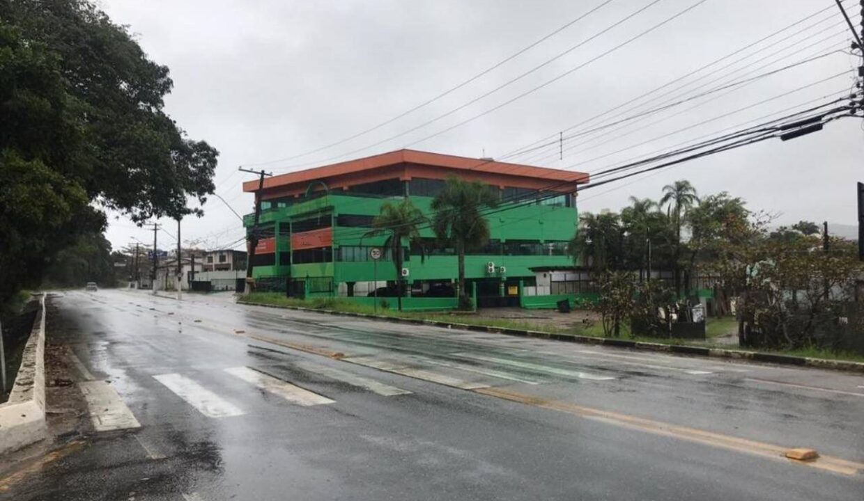 Salão-comercial-3.550,49-m-balneário-praia-do-pernambuco-guarujá-sp-azor-imoveis-5
