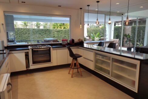 casa-em-condomínio-fechado-279-m-bertioga-sp-azor-imoveis-12