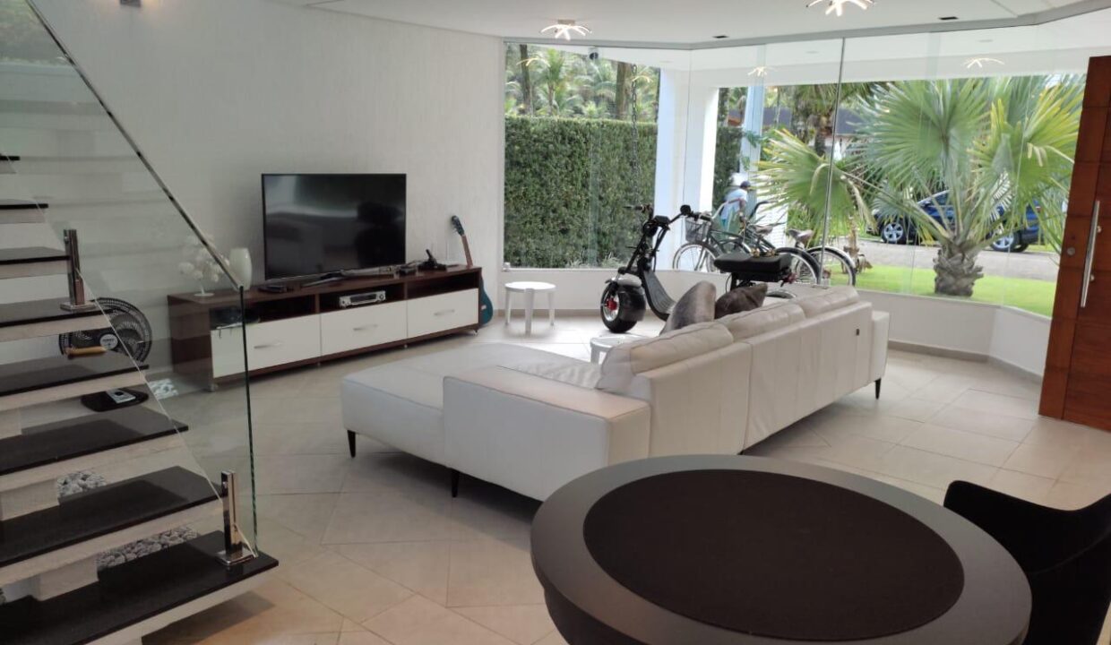 casa-em-condomínio-fechado-279-m-bertioga-sp-azor-imoveis-15