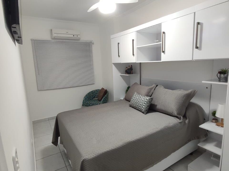 apartamento-48-m-guilhermina-praia-grande-sp-azor-imoveis-1